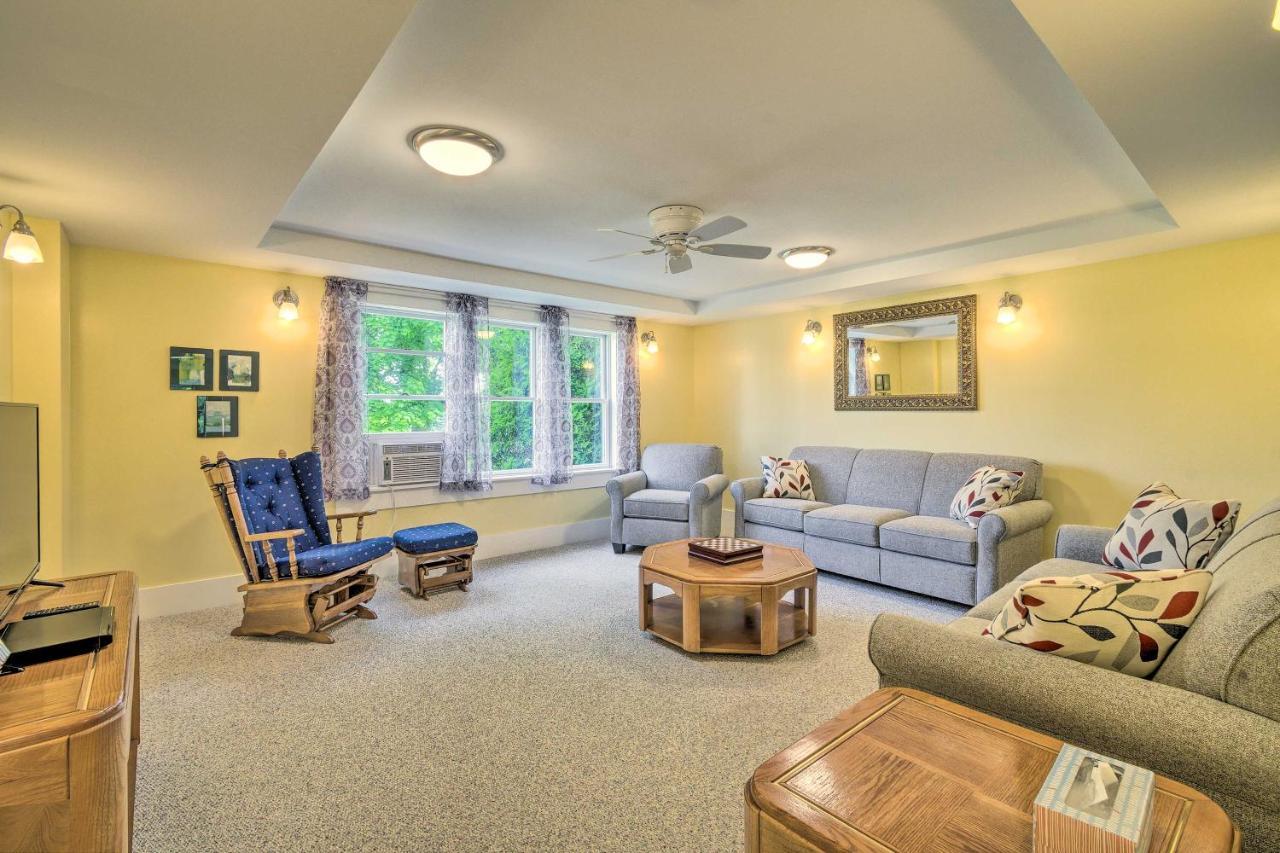 Charming Stanley Home With Yard, 7 Mi To Seneca Lake Женева Екстер'єр фото
